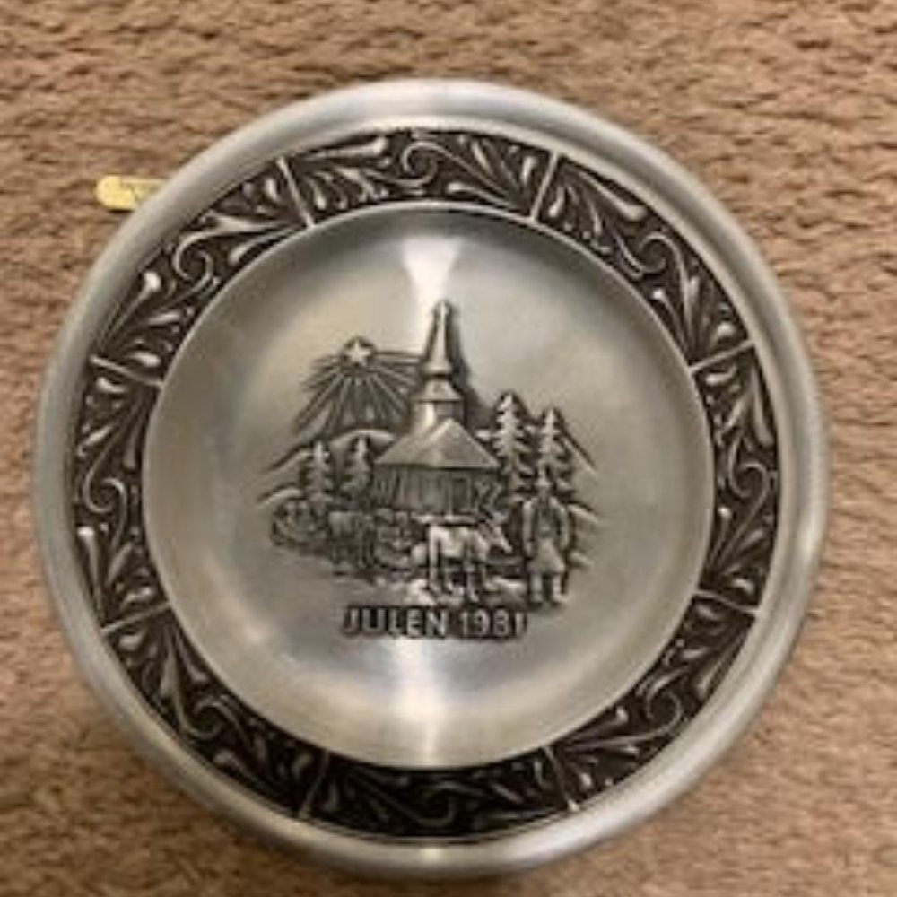 Norway Pewter plates , by Astri Holthe - Picture 4 of 10